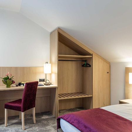 Gasthof "Zur Bahn" Bed & Breakfast Lassnitzhoehe Bagian luar foto