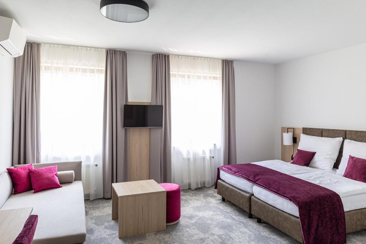 Gasthof "Zur Bahn" Bed & Breakfast Lassnitzhoehe Bagian luar foto